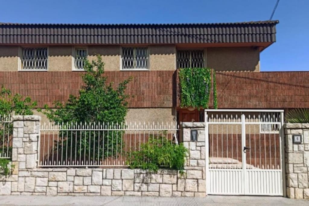 Villa Chalet בנידורם מראה חיצוני תמונה